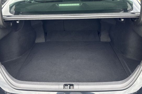 Toyota Camry 2.5 Hybrid Executive Cvt