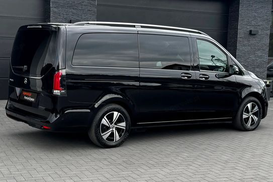 Mercedes V Klasa 300 d Avantgarde (długi)