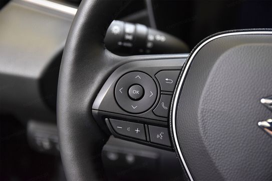 Suzuki Swace Premium Plus