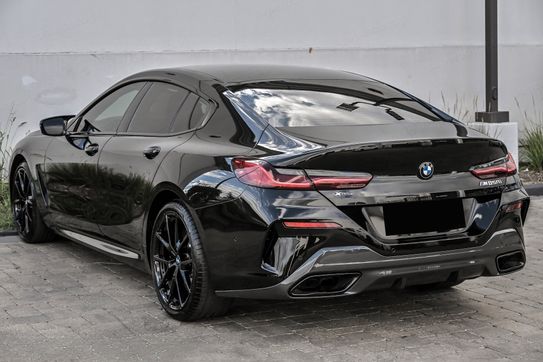 BMW Seria 8 Gran Coupe M850i xDrive
