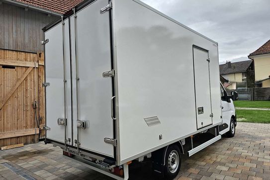 Renault Master L3 Kontener 8EP