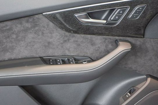 Audi Q8 50 TDI quattro