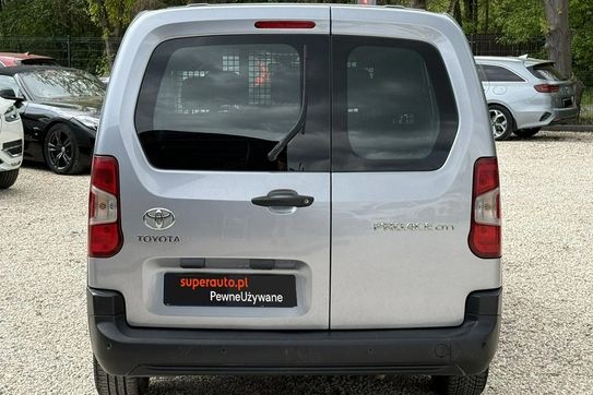 Toyota Proace City Long