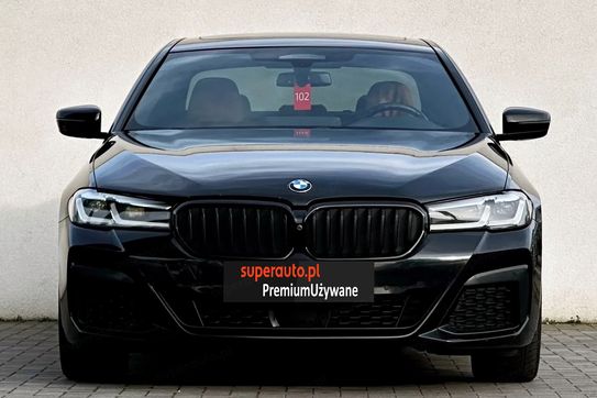 BMW Seria 5 530d xDrive M Sport sport-aut