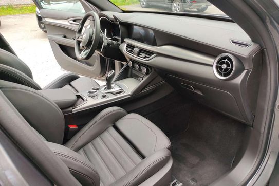 Alfa Romeo Stelvio 2.0 Turbo Veloce Q4