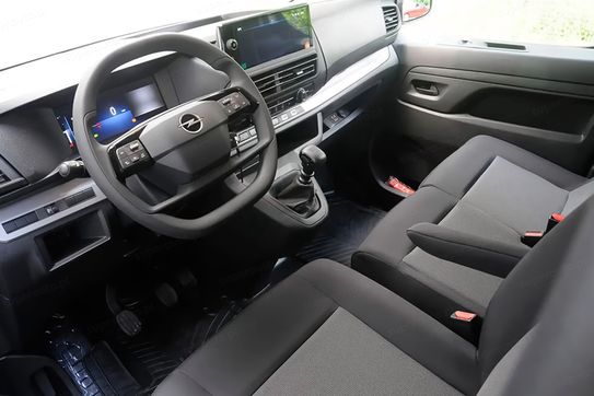 Opel Vivaro M Long L1H1