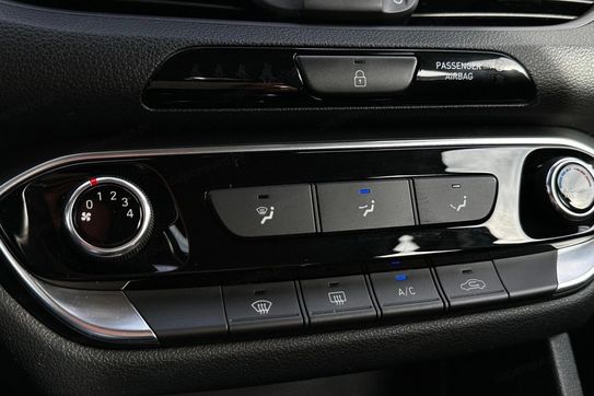 Hyundai i30 1.5 T-GDI Modern