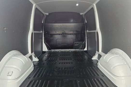 Volkswagen Transporter L2H1