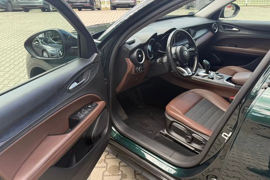 Alfa Romeo Stelvio Turbo Q4