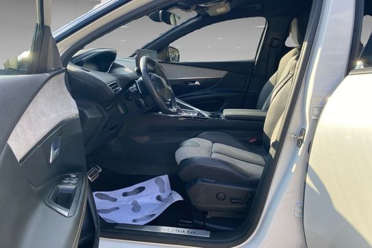 Peugeot 3008 GT 1.6 Hybrid e-EAT8 4x4