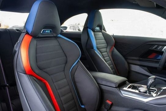 BMW Seria 2 M2