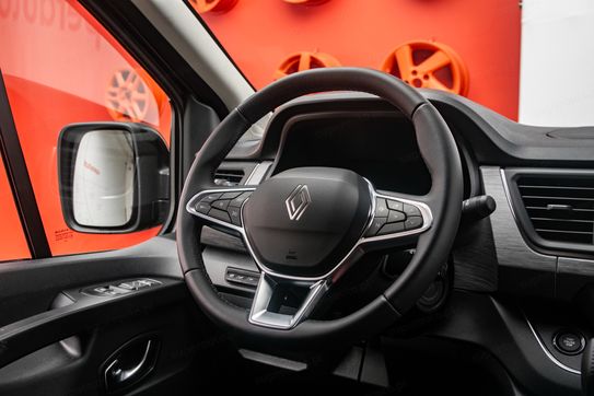 Renault Trafic SpaceClass L1H1 EDC