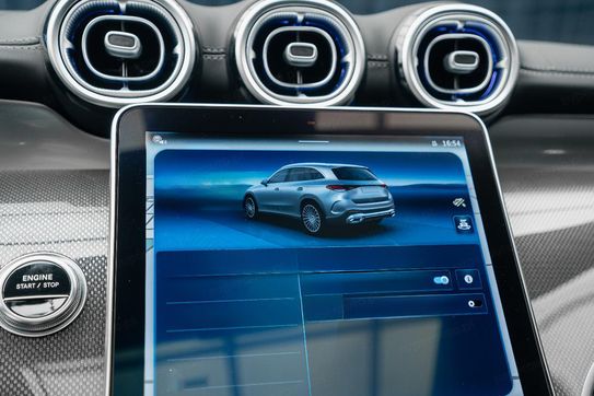 Mercedes GLC 300 e 4-Matic AMG Line