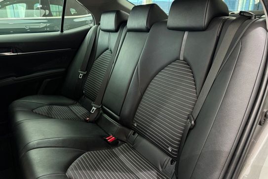 Toyota Camry 2.5 Hybrid Prestige