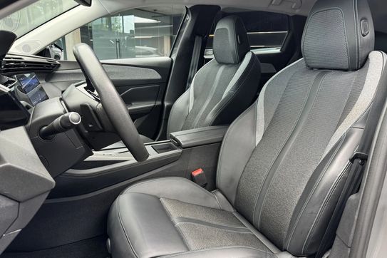 Peugeot 308 1.5 BlueHDi Allure Pack S&S EAT8