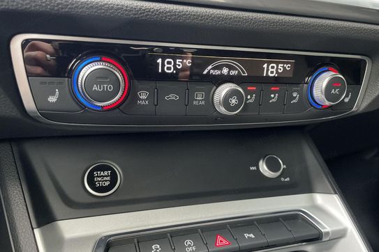Audi Q3 35 TFSI mHEV S tronic