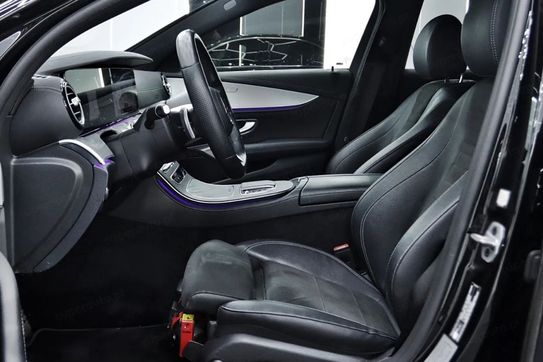 Mercedes Klasa E 220 d 4-Matic 9G-TRONIC