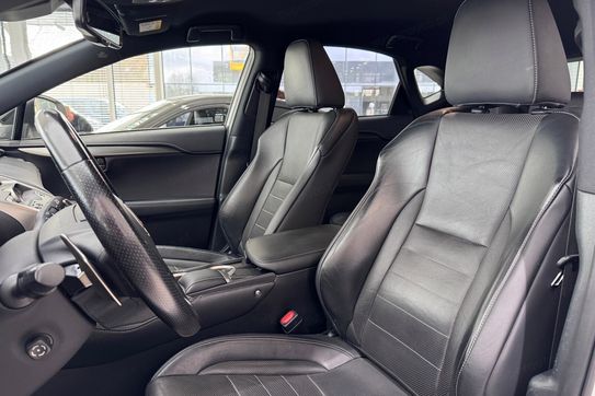 Lexus NX 300h F Sport AWD