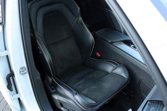 Volvo XC90 B5 D AWD R-Design