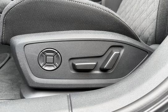 Audi A6 e-Hybrid quattro Avant