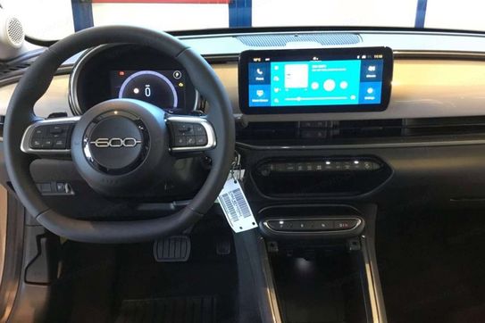 Fiat 600 Icon 1.2 Turbo Hybrid eDCT