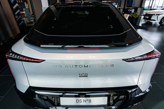 DS N°8 Jules Verne Long Range AWD 97.2kWh