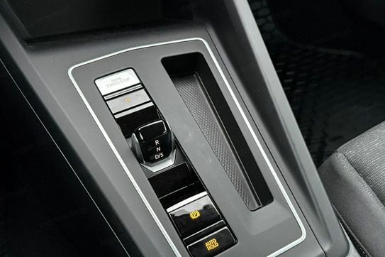 Volkswagen Golf VIII 2.0 TDI Life DSG