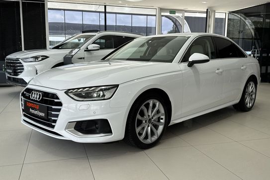 Audi A4 40 TFSI mHEV Advanced S tronic