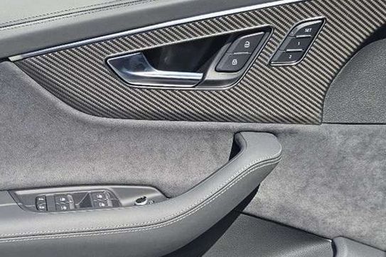 Audi Q7 55 TFSI e quattro S Line