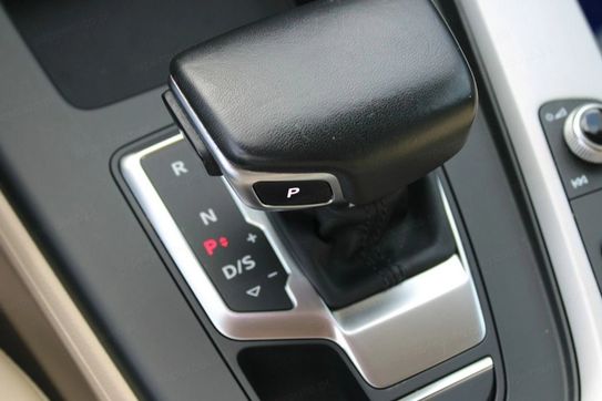 Audi A4 2.0 TDI S tronic