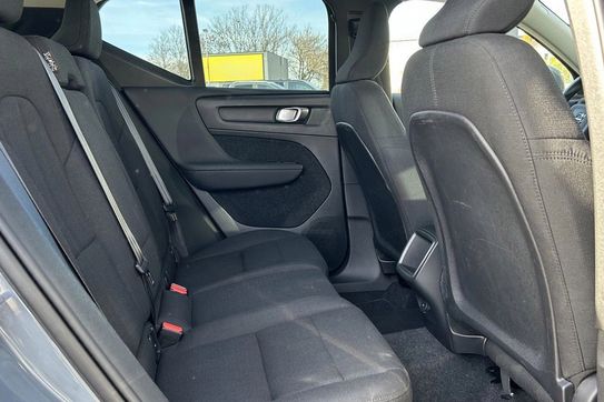 Volvo XC40 T3 Momentum Core
