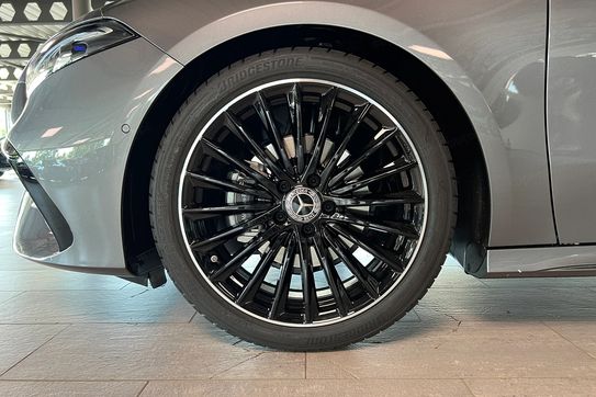 Mercedes Klasa A 220 4-Matic AMG Line