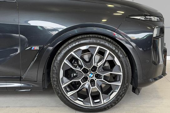 BMW X7 M60i xDrive mHEV sport-aut