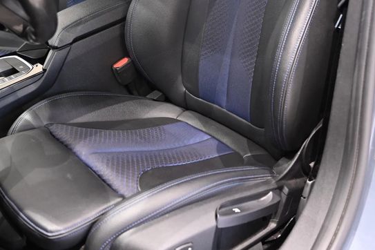 BMW Seria 1 120d xDrive M Sport