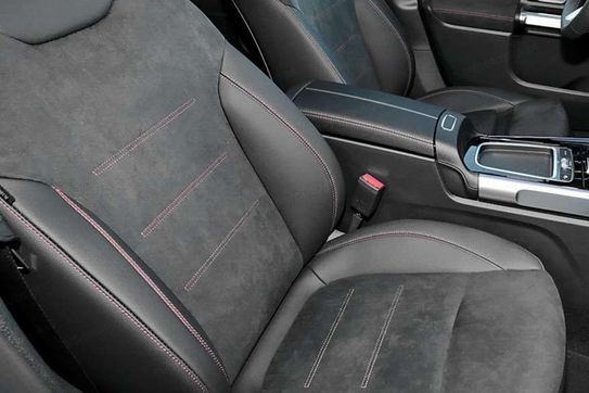 Mercedes GLB 200 AMG Line