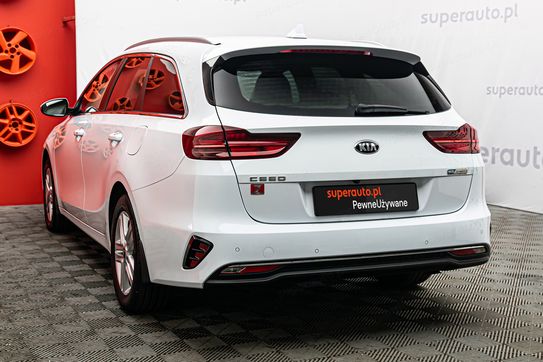 Kia Ceed 1.6 CRDi SCR L