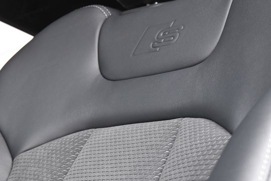 Audi Q7 55 TFSI e quattro S Line