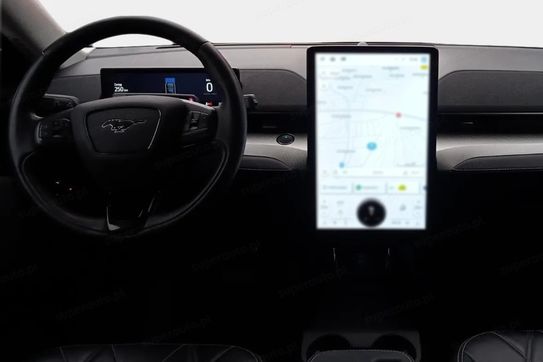 Ford Mustang Mach-E 75kWh RWD