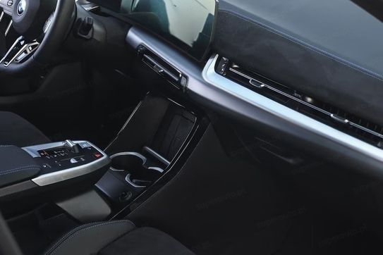 BMW iX2 eDrive20