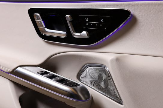 Mercedes Klasa E 200  4-Matic Exclusive