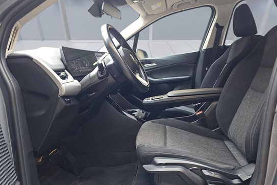 BMW Seria 2 Active Tourer 218i