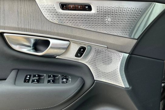 Volvo XC90 T8 AWD Plug-In Hybrid Ultra Bright 7os