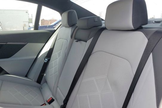 BMW Seria 5 540d xDrive M Sport