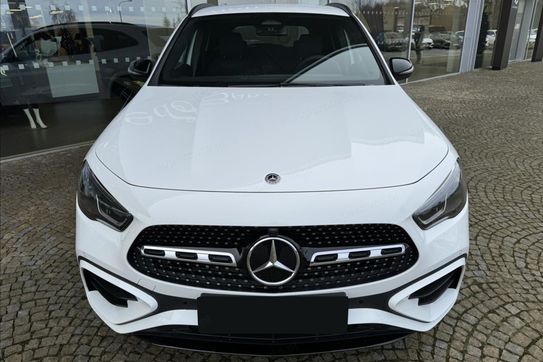 Mercedes GLA 200 AMG Line