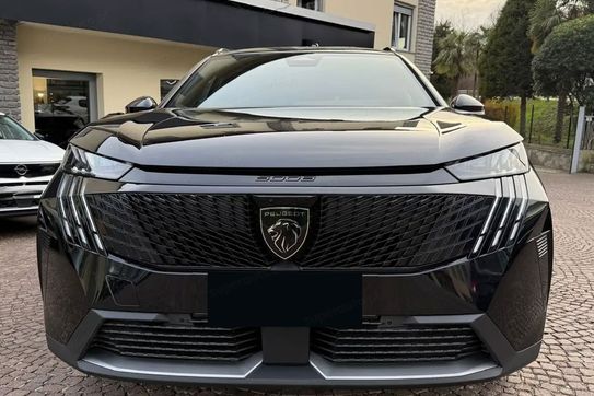 Peugeot 5008 GT Exclusive S&S e-DCS6 1.2 PureTech mHEV