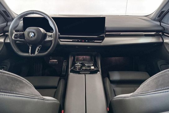 BMW Seria 5 520d M Sport
