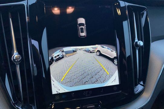 Volvo XC60 B5 B AWD Plus Dark