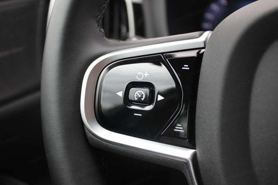 Volvo V60 T6 AWD Plug-In Hybrid Plus Dark