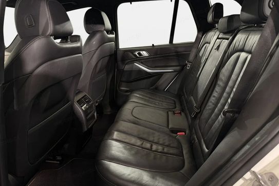 BMW X5 M50d