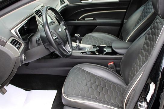 Ford Mondeo Vignale 2.0 TDCi